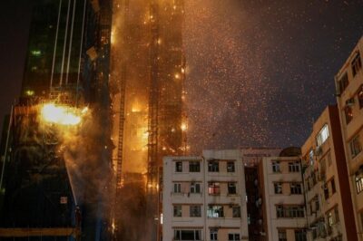 Kebakaran Di Gedung Pencakar Langit di Hong Kong